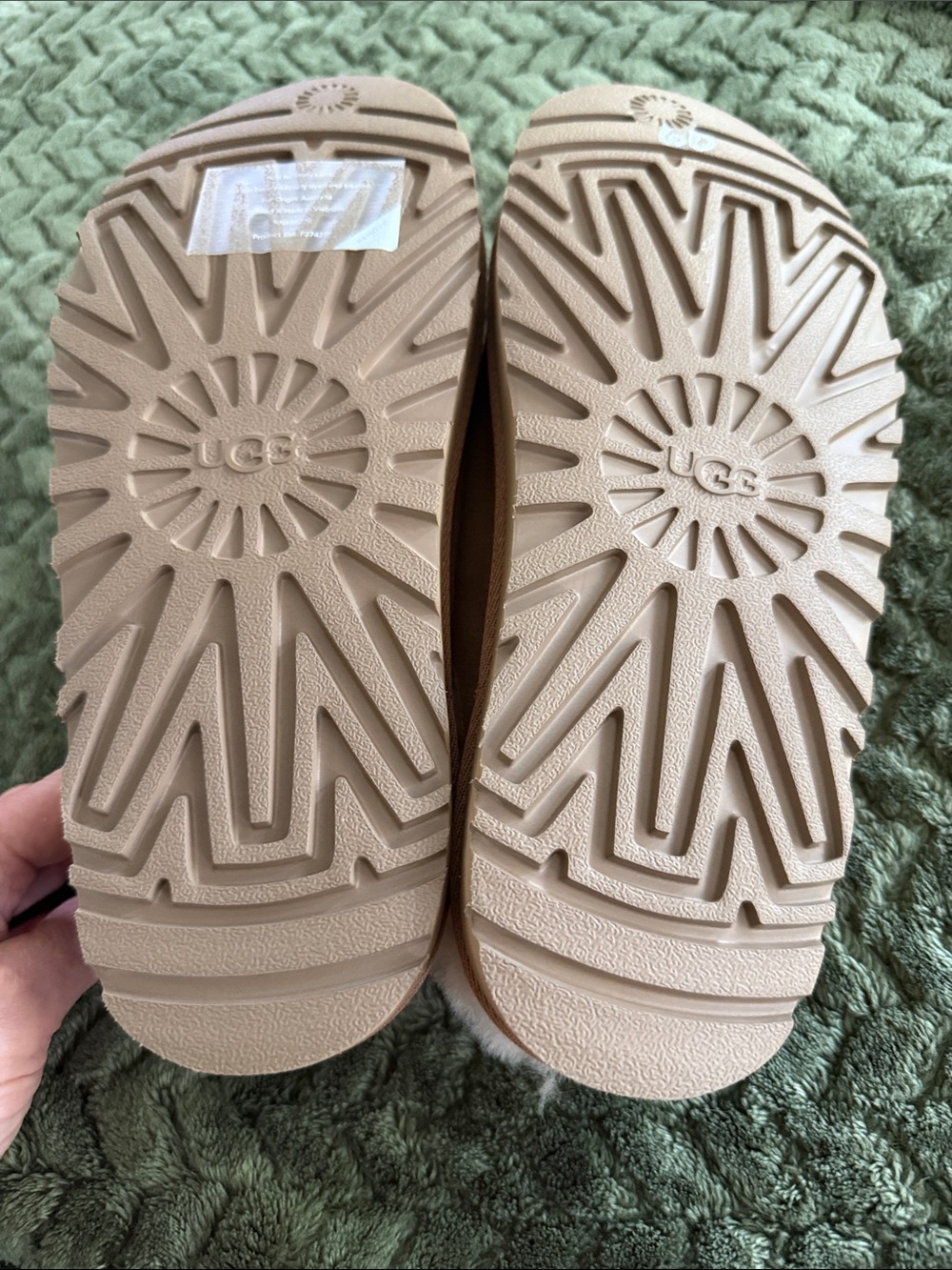UGG Greenport Slide Sandal - Picture 5 of 10